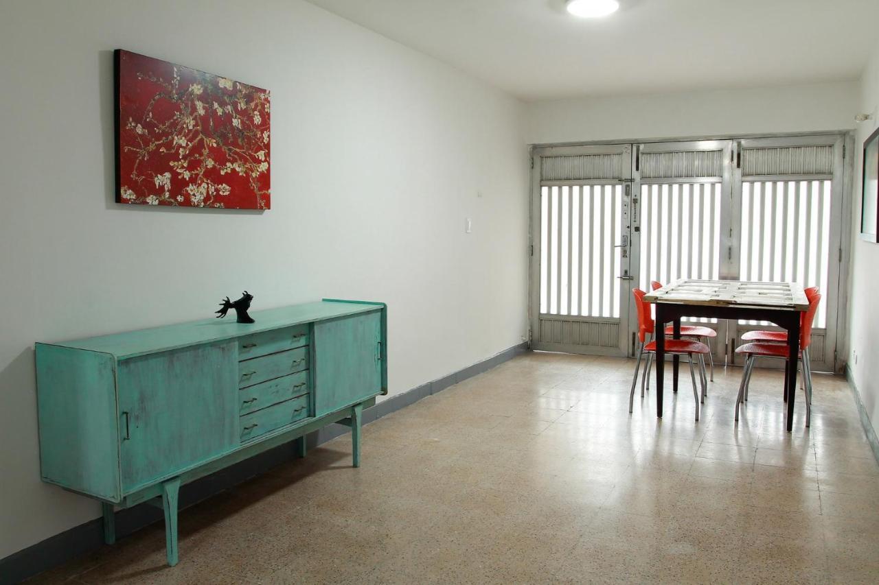Casa Tuvia Parque Hostel Medellin Exterior photo